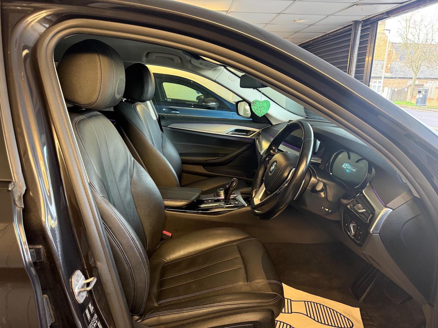 Used BMW 5 Series 2018 for sale - 76925946: Photo 9