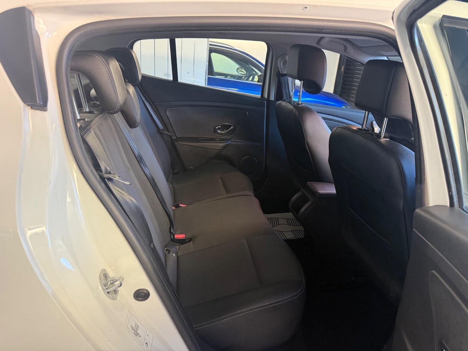 Used Renault Megane 2015 for sale - 76573501: Photo 10