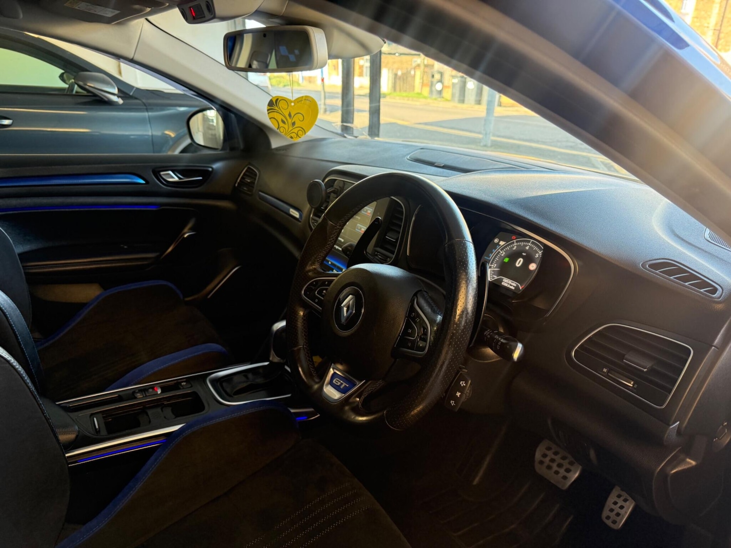 Used Renault Megane 2016 for sale - 77784153: Photo 11