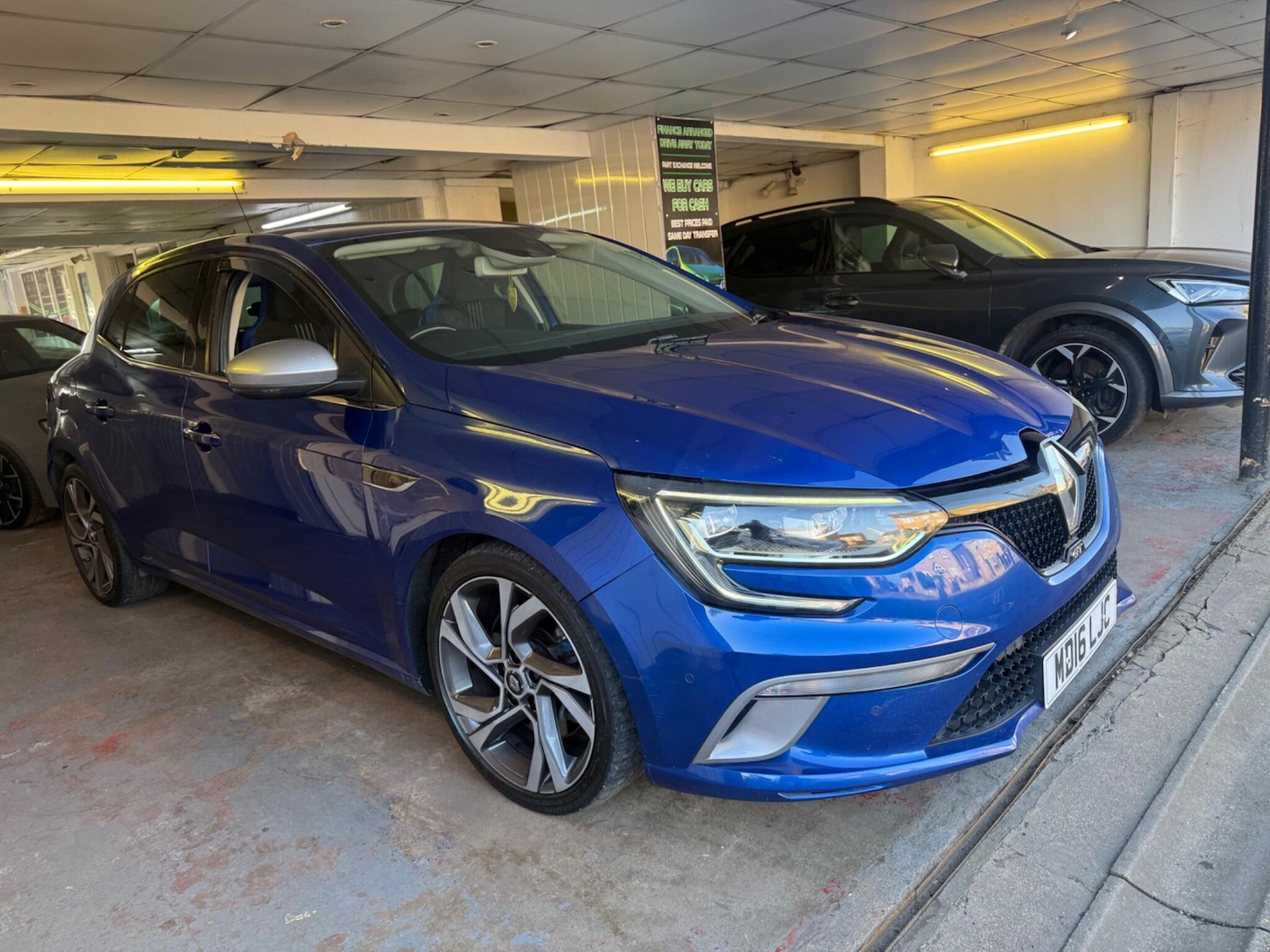 Used Renault Megane 2016 for sale - 77784153: Photo 3
