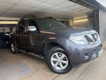 Used Nissan Navara 2015 for sale - 78244331: Photo
