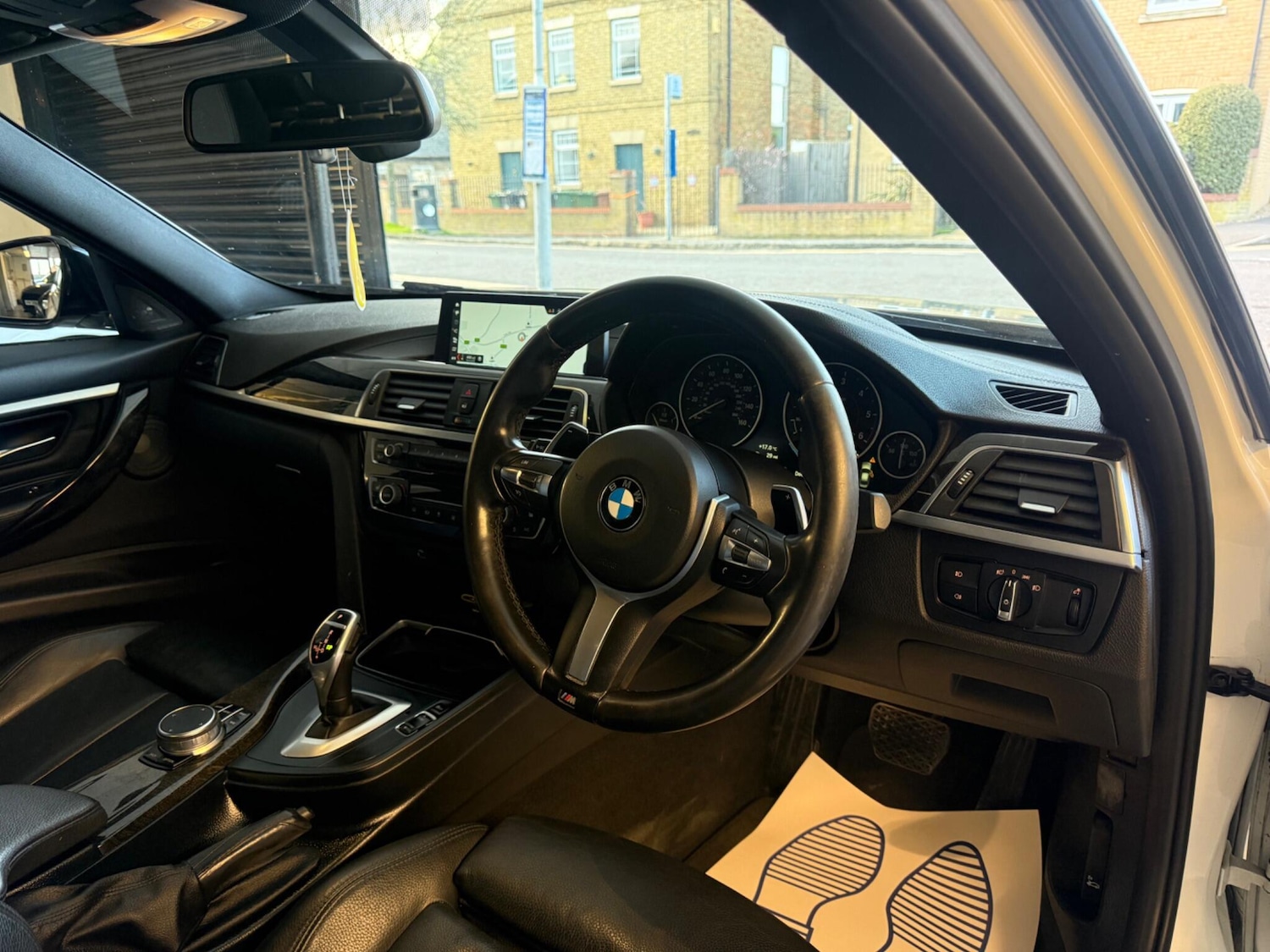 Used BMW 3 Series 2018 for sale - 78085997: Photo 11