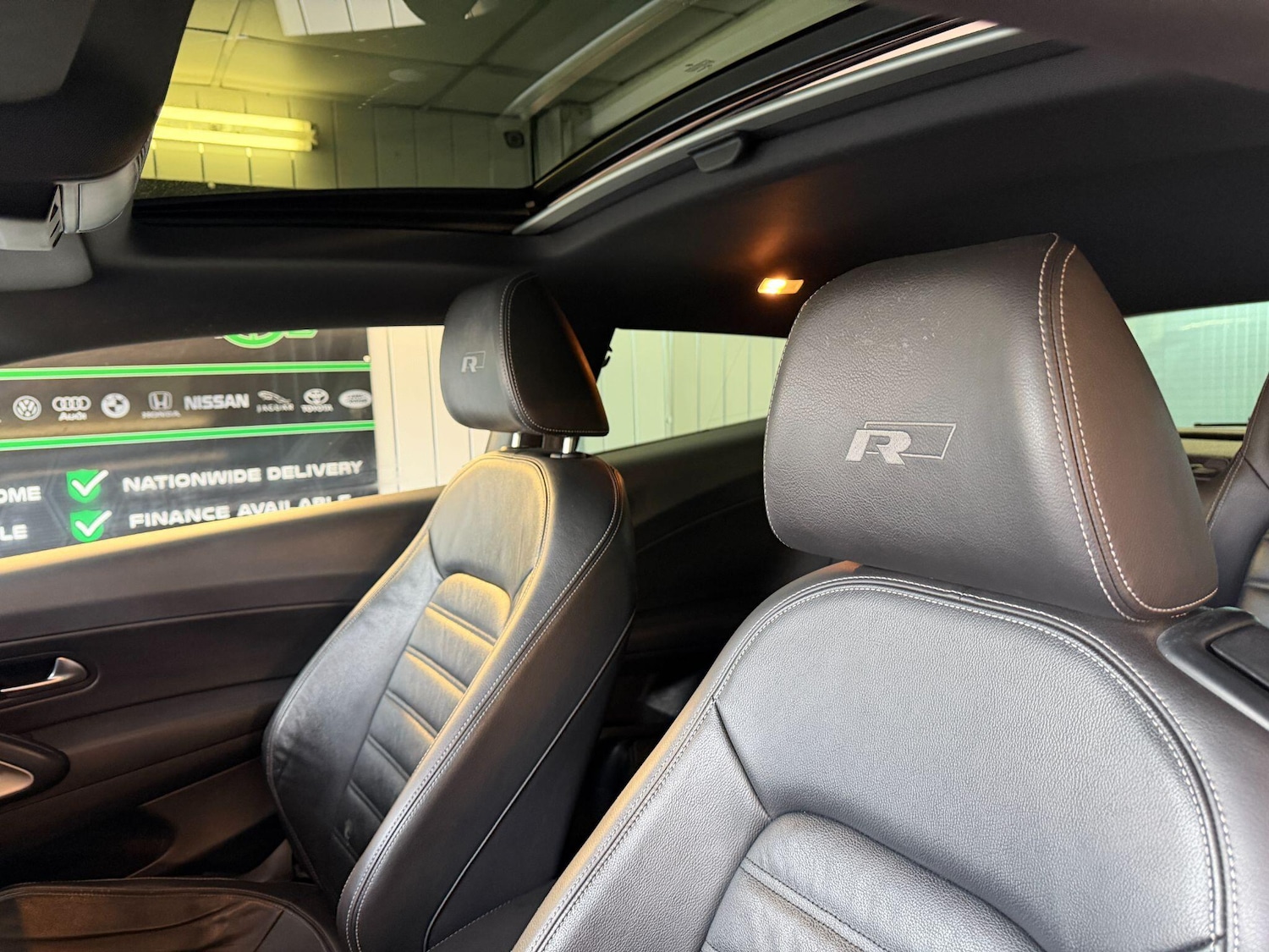 Used Volkswagen Scirocco 2015 for sale - 77202652: Photo 13