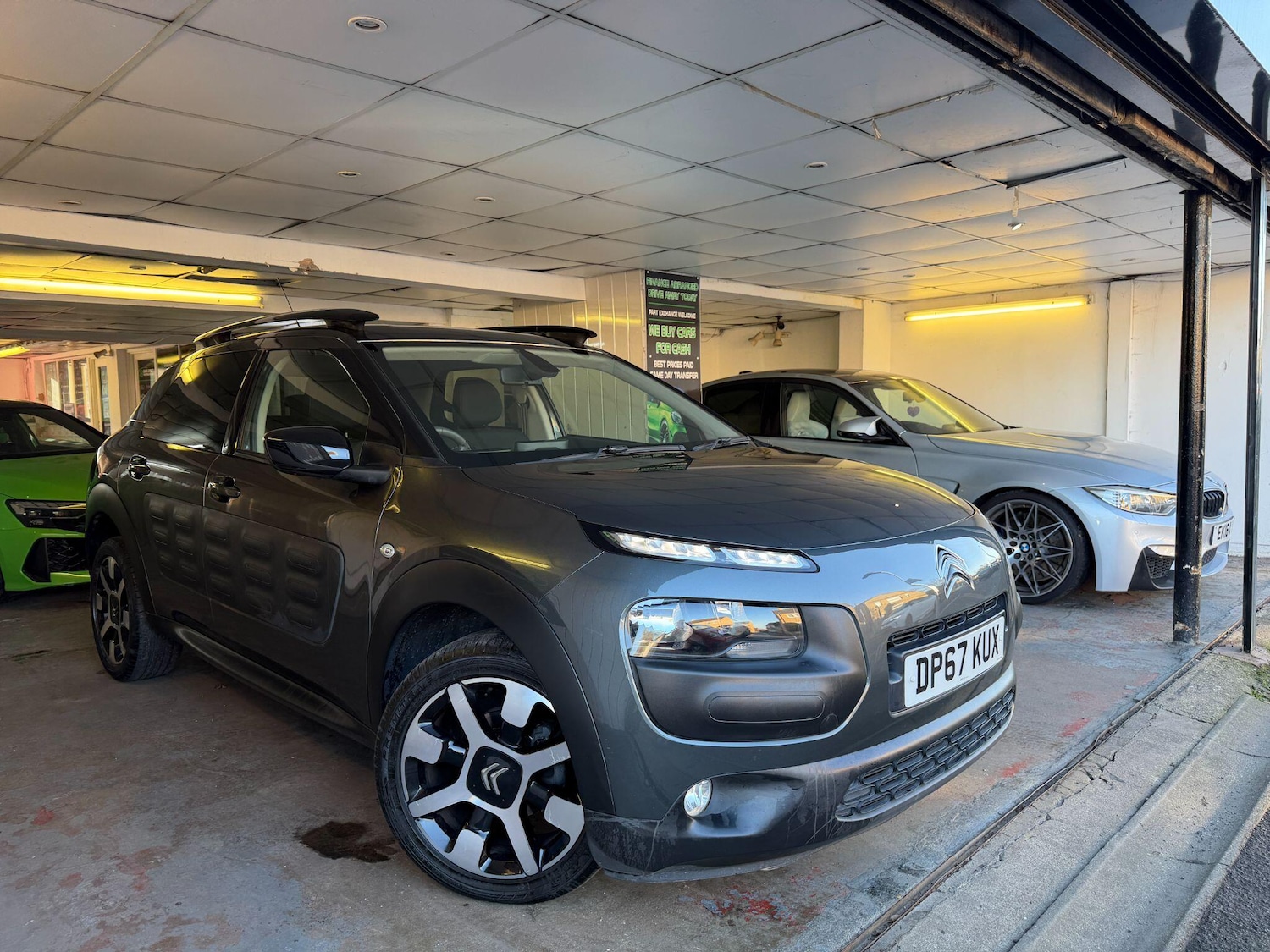 Used Citroen C4 Cactus 2018 for sale - 77081873: Photo 1