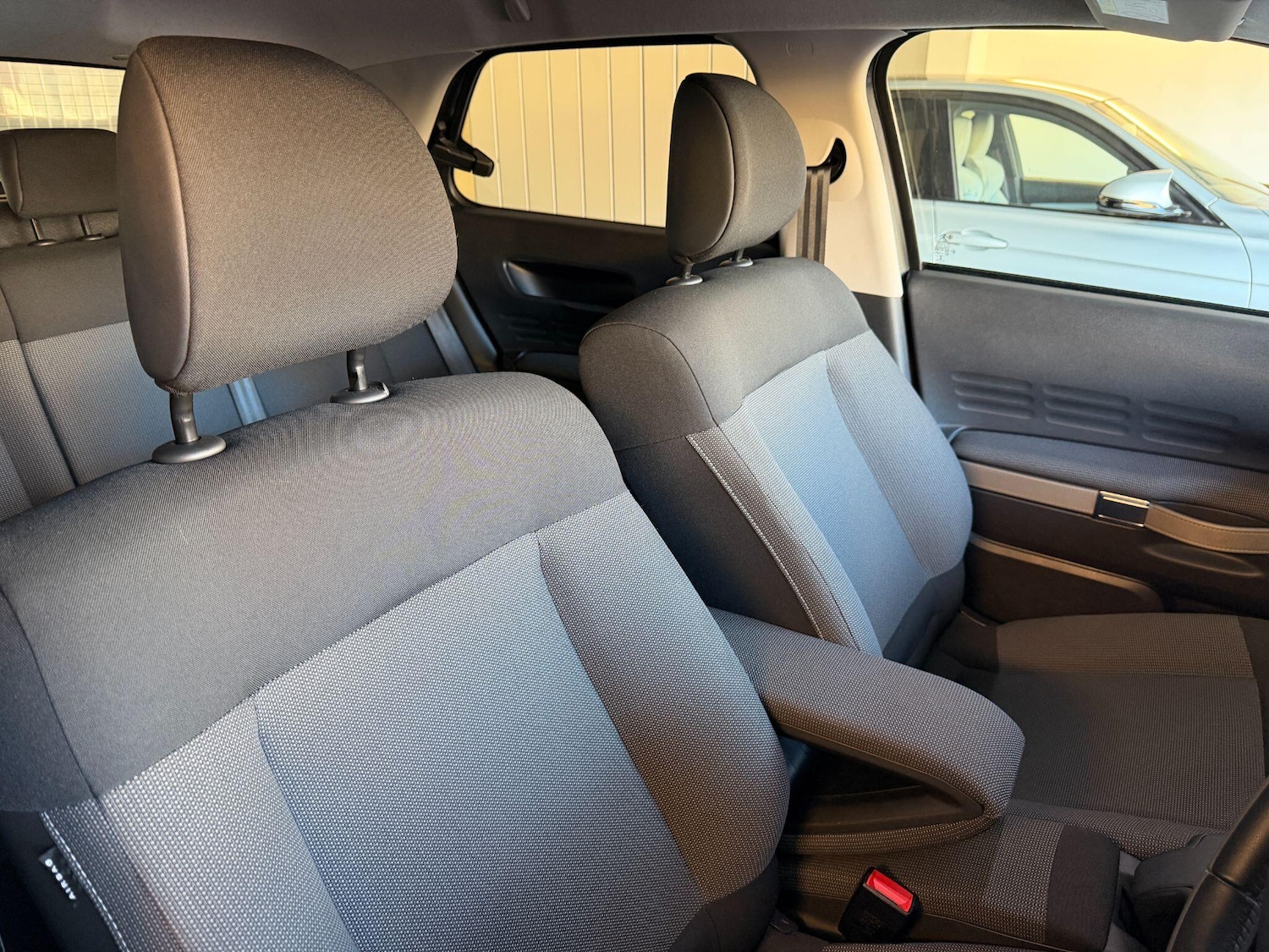 Used Citroen C4 Cactus 2018 for sale - 77081873: Photo 12