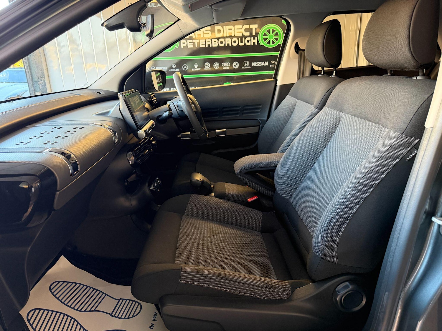 Used Citroen C4 Cactus 2018 for sale - 77081873: Photo 15