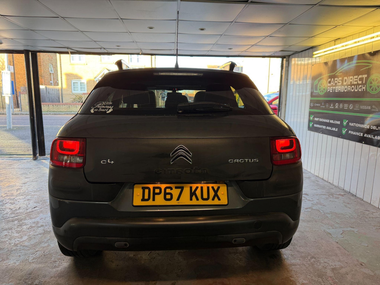 Used Citroen C4 Cactus 2018 for sale - 77081873: Photo 8