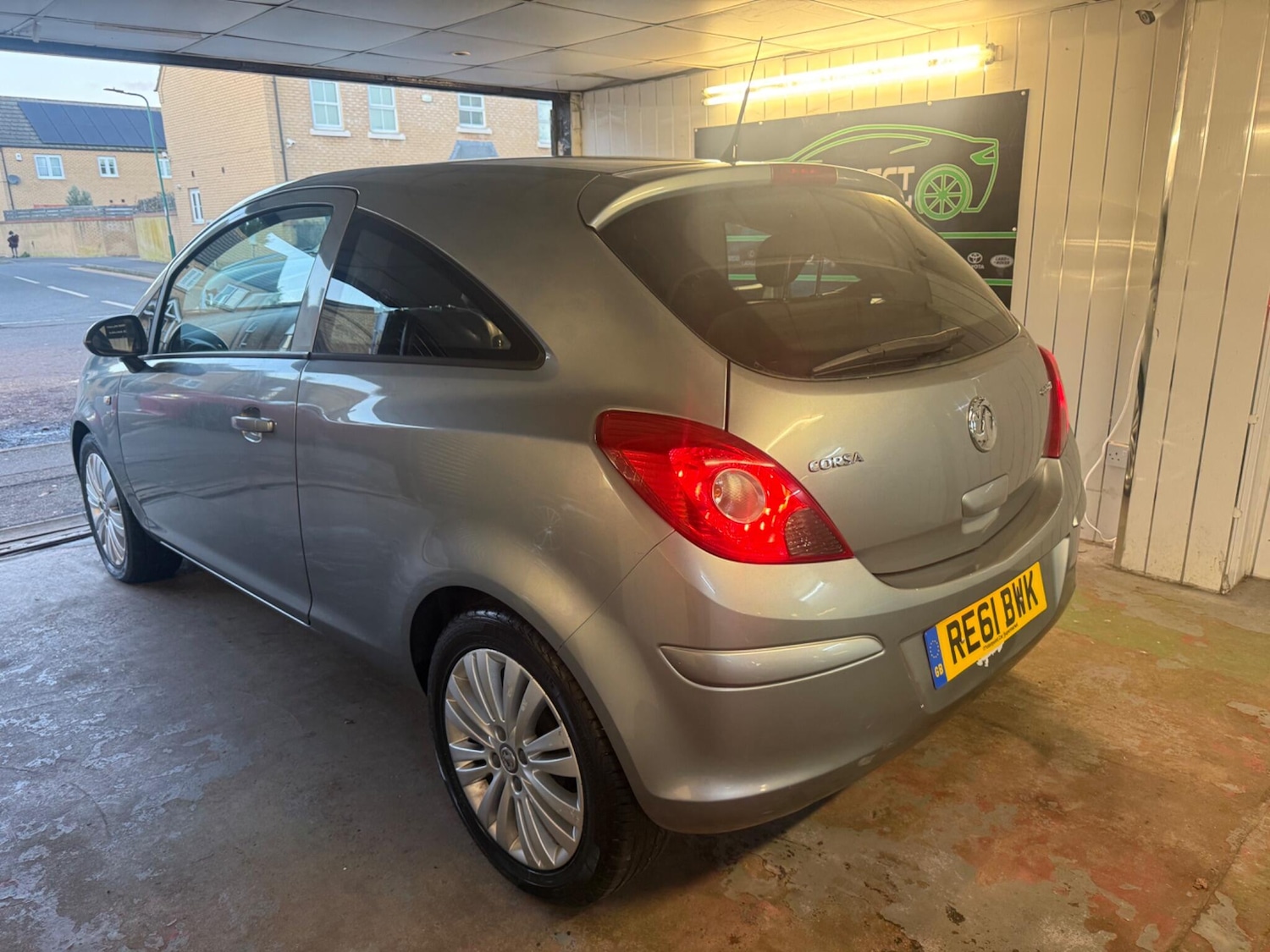 Used Vauxhall Corsa 2011 for sale - 77455791: Photo 6