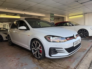 Used Volkswagen Golf 2018 for sale - 75768849: Photo