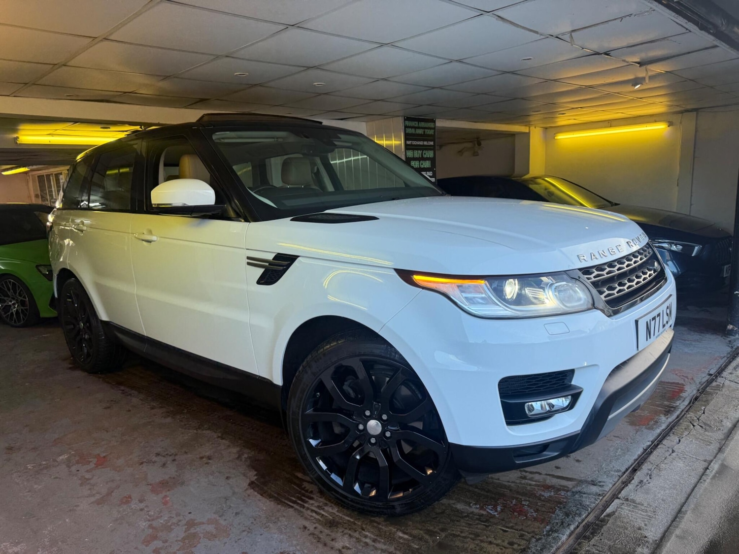 Used Land Rover Range Rover Sport 2014 for sale - 76832134: Photo 1