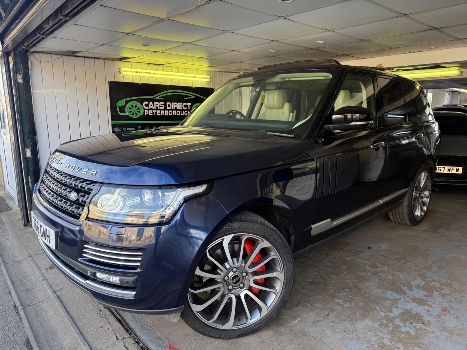 Used Land Rover Range Rover for sale - 77738311: Photo 2