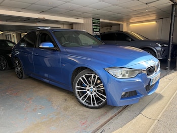 Used BMW 3 Series 2015 for sale - 79033746: Photo