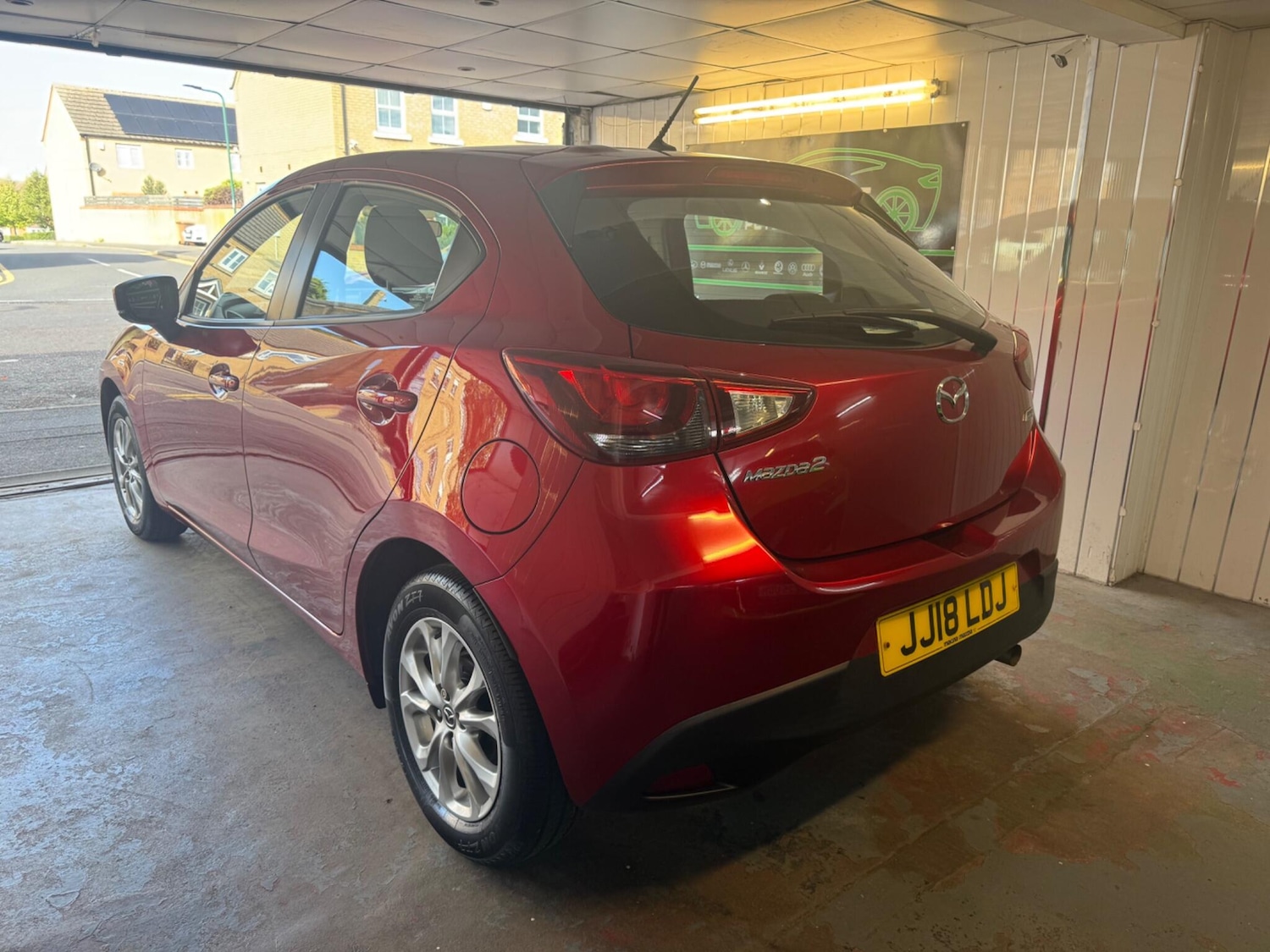 Used Mazda Mazda2 2018 for sale - 76993447: Photo 6