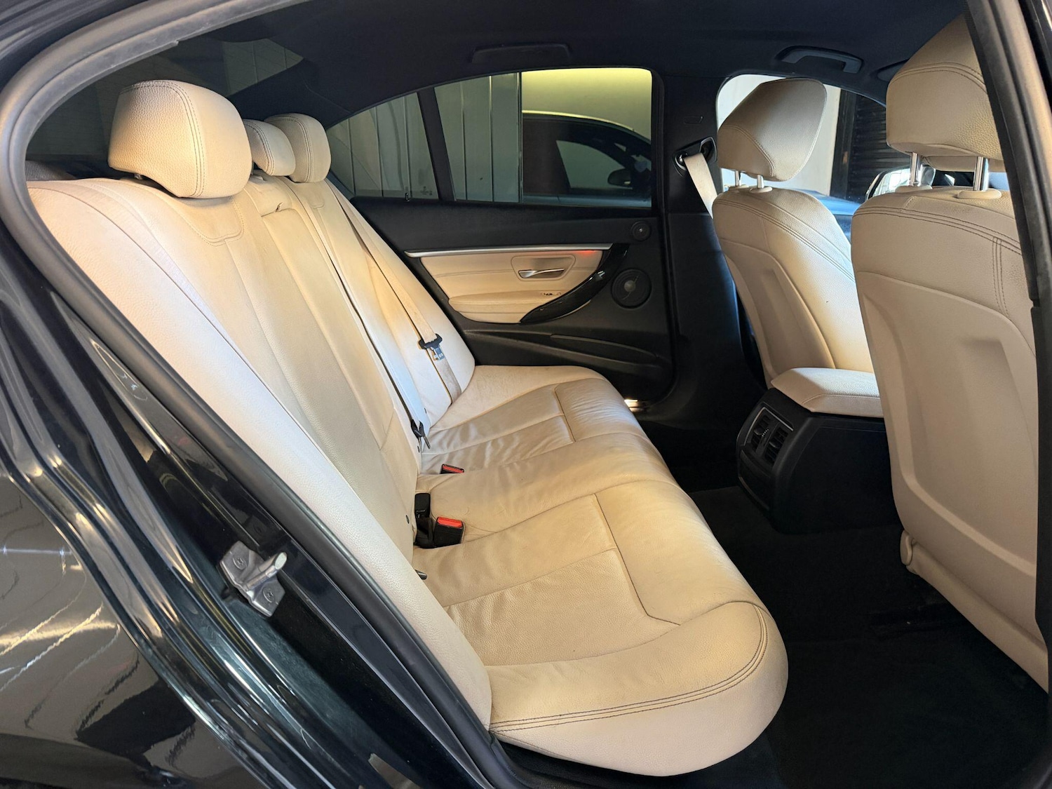 Used BMW 3 Series 2017 for sale - 77238145: Photo 10