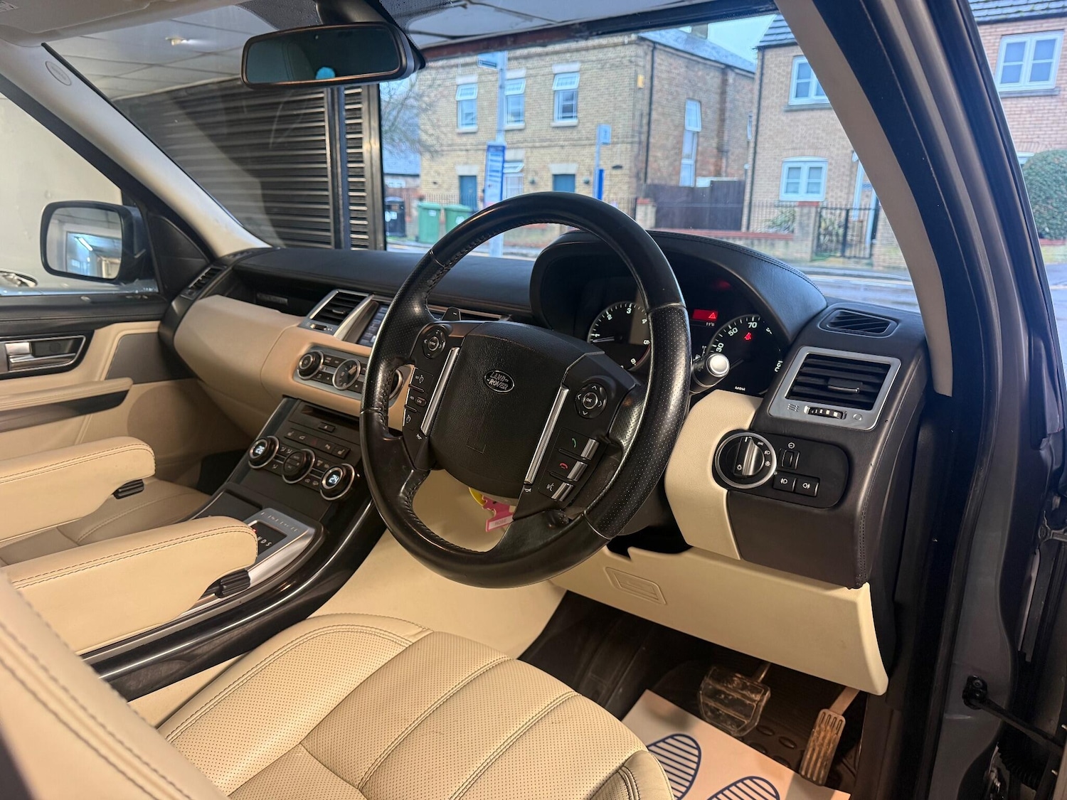 Used Land Rover Range Rover Sport 2013 for sale - 76997235: Photo 12