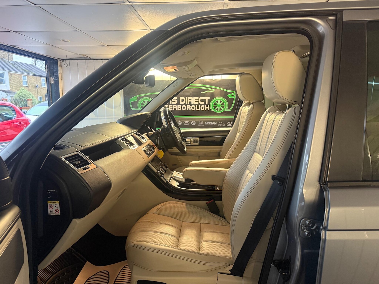 Used Land Rover Range Rover Sport 2013 for sale - 76997235: Photo 13