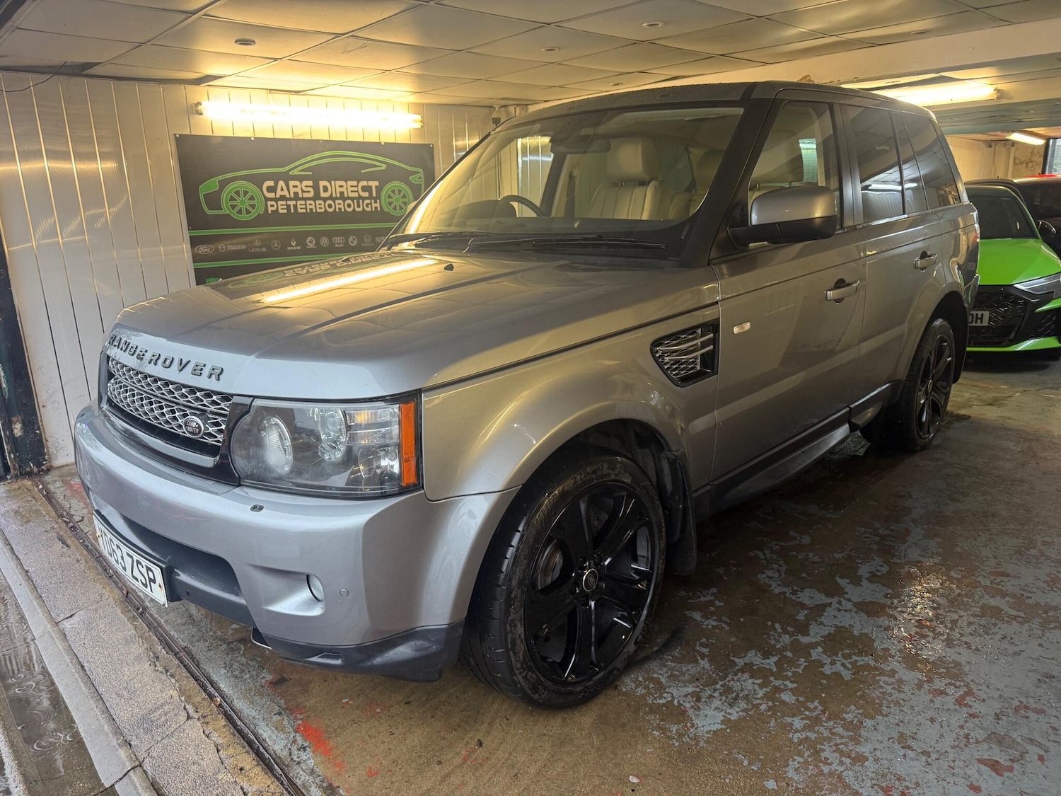 Used Land Rover Range Rover Sport 2013 for sale - 76997235: Photo 4