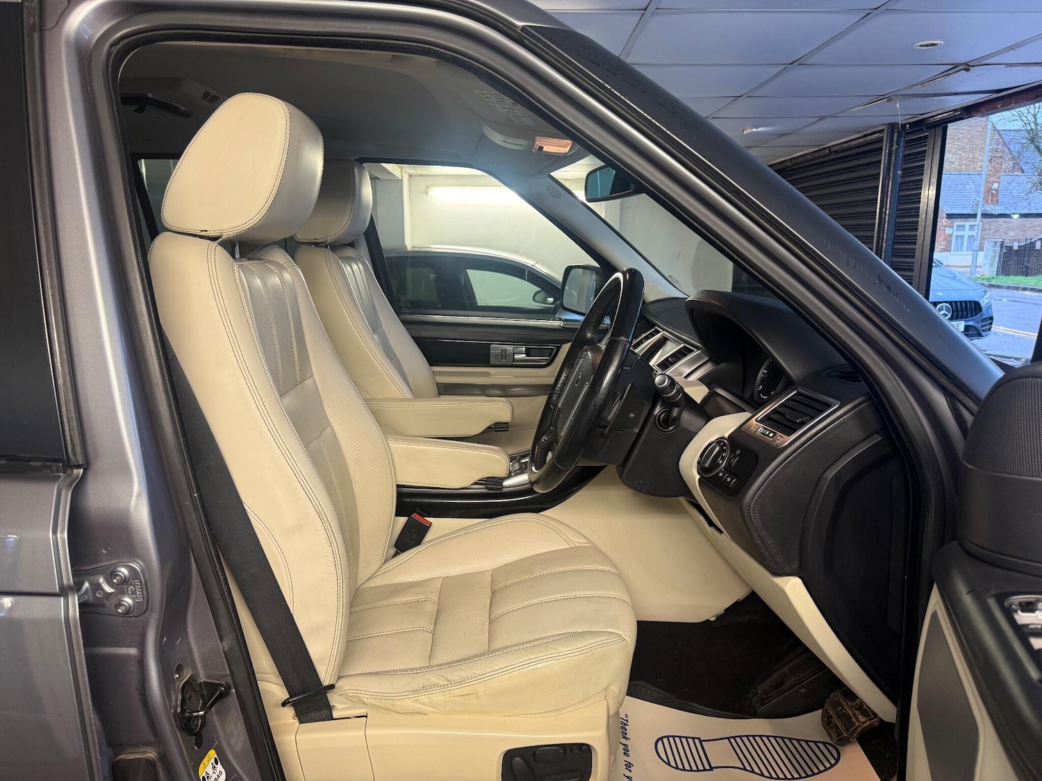 Used Land Rover Range Rover Sport 2013 for sale - 76997235: Photo 9