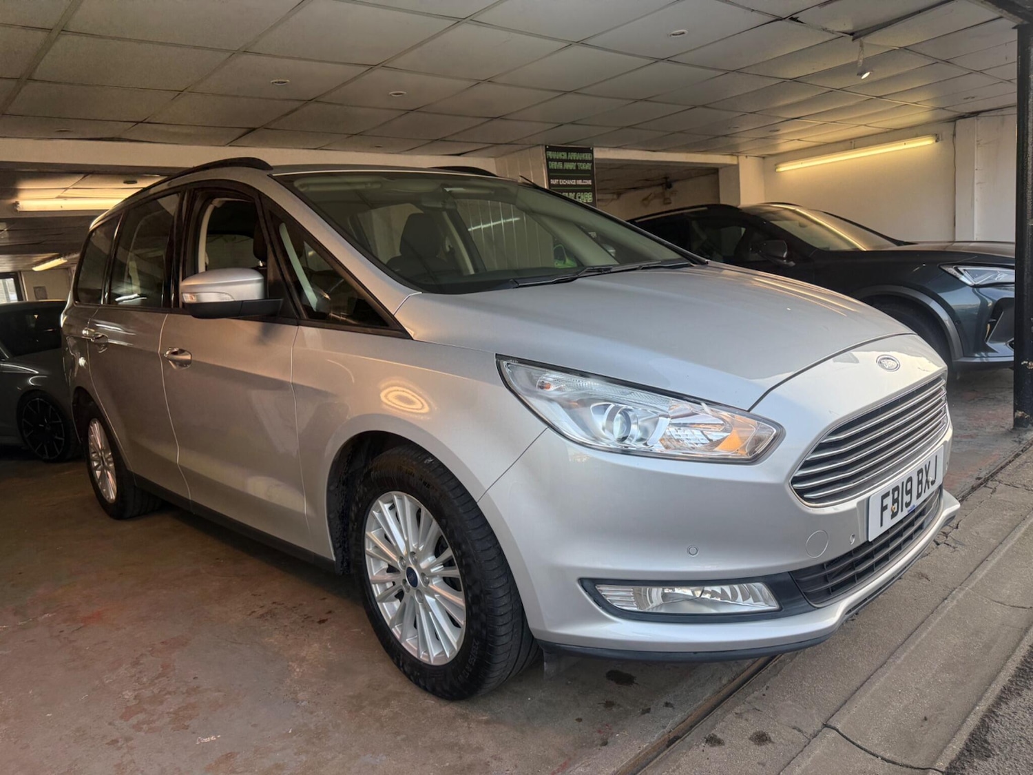 Used Ford Galaxy 2019 for sale - 77670397: Photo 3