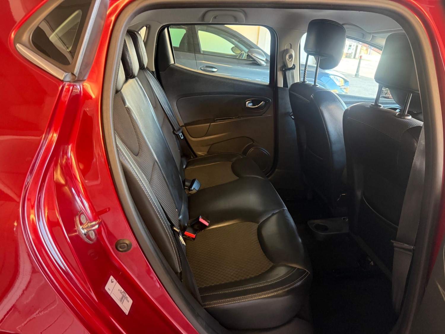 Used Renault Clio 2016 for sale - 77838578: Photo 10