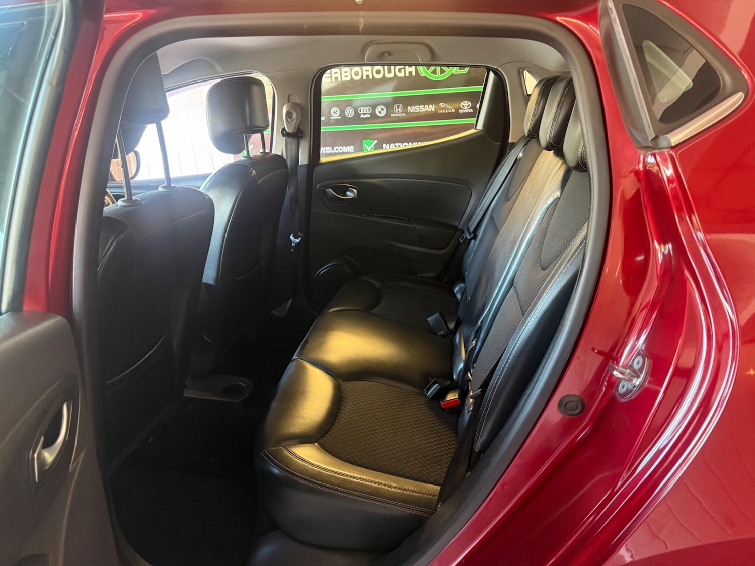 Used Renault Clio 2016 for sale - 77838578: Photo 13