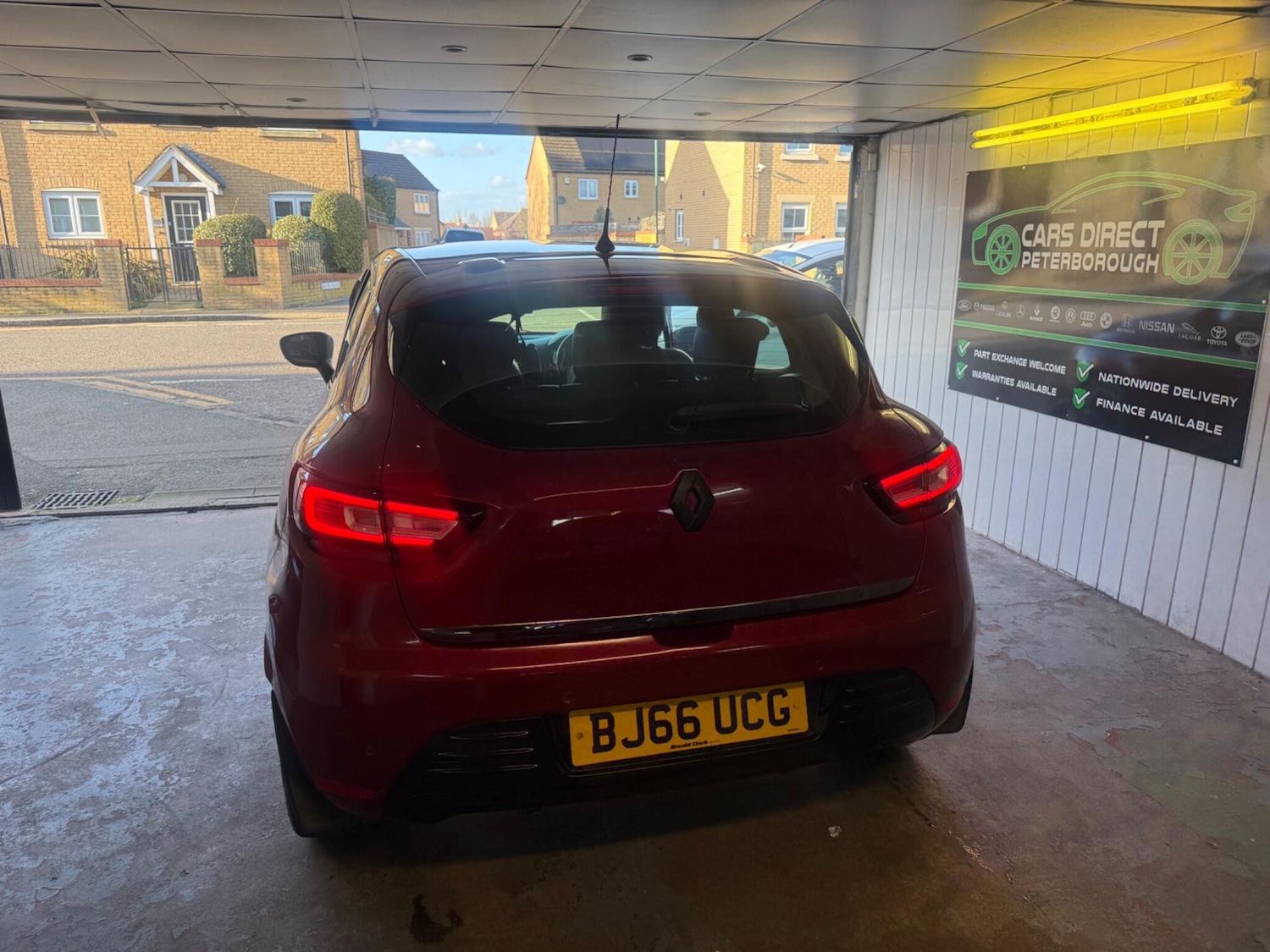 Used Renault Clio 2016 for sale - 77838578: Photo 8