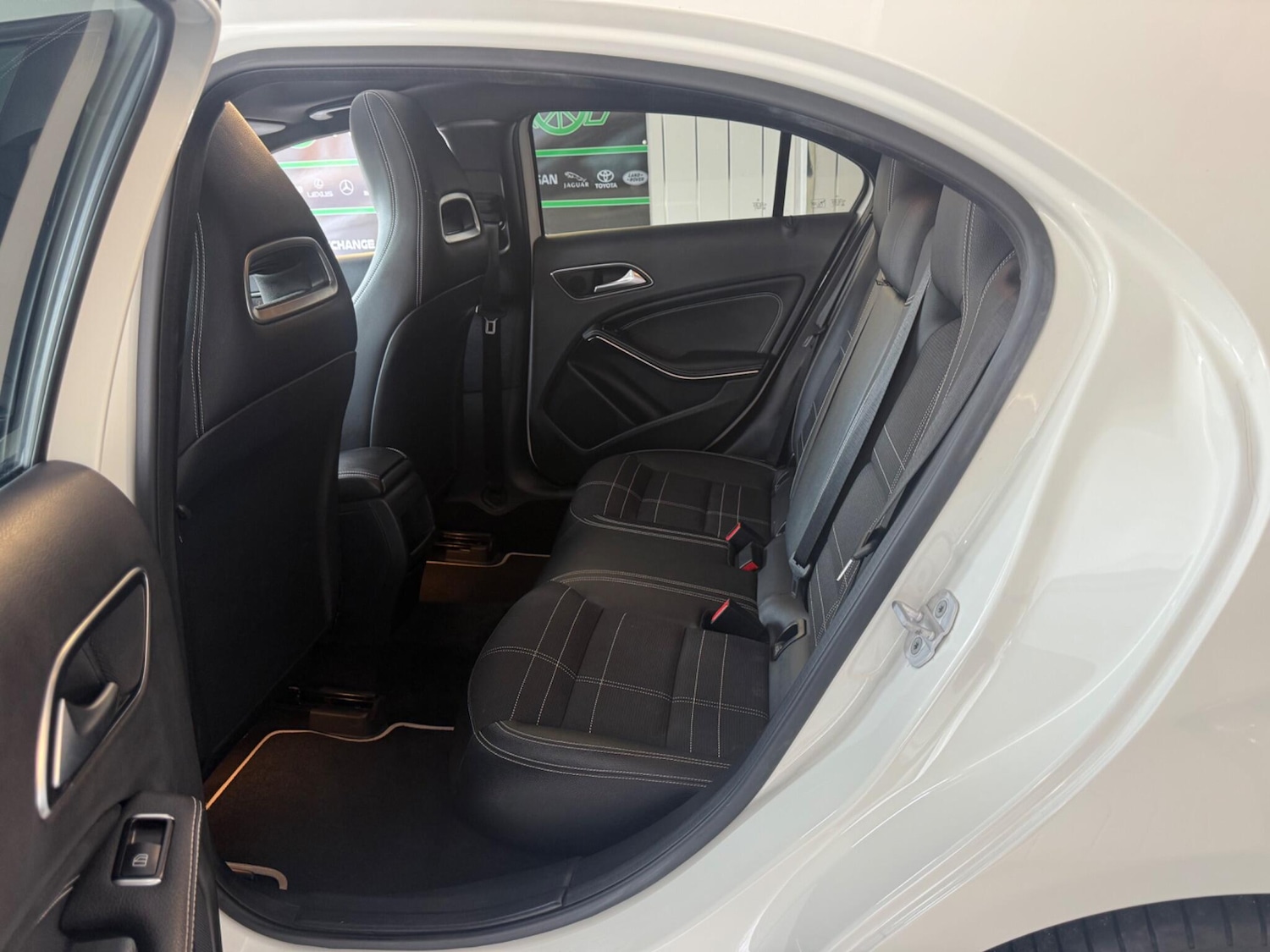 Used Mercedes-Benz A-Class 2015 for sale - 76989163: Photo 17