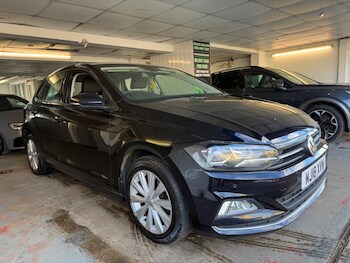 Used Volkswagen Polo 2018 for sale - 77683695: Photo