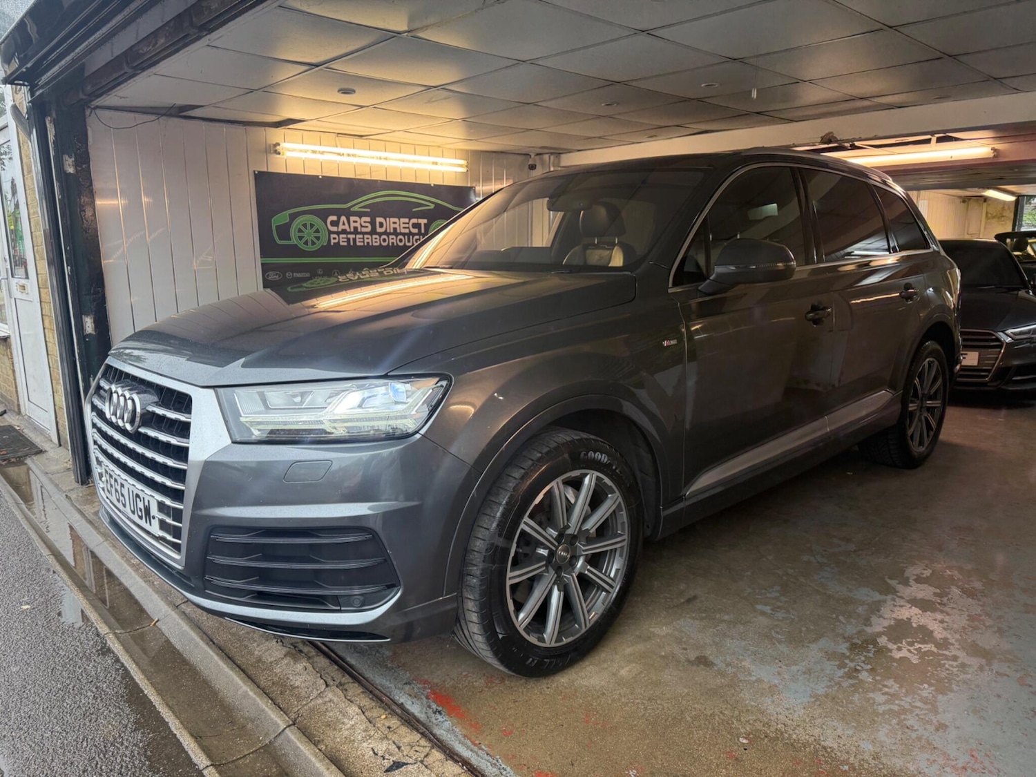 Used Audi Q7 2015 for sale - 77559451: Photo 4