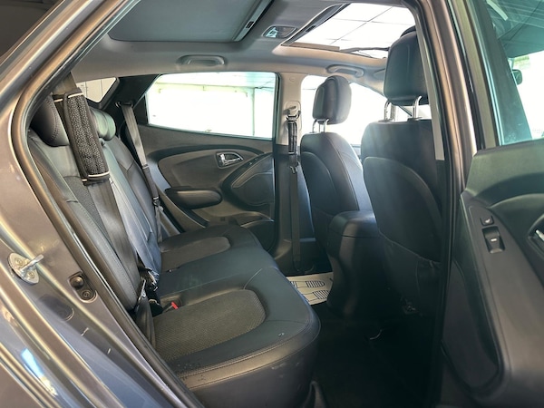 Used Hyundai Ix35 2012 for sale - 76270956: Photo 10