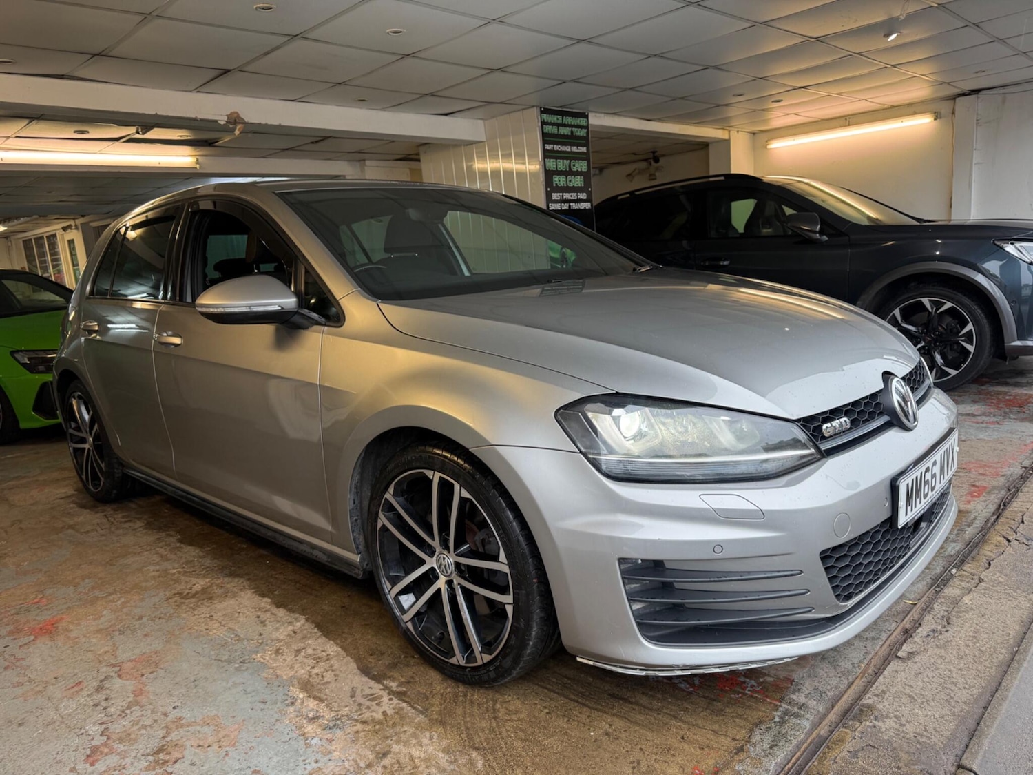 Used Volkswagen Golf 2016 for sale - 77625485: Photo 3