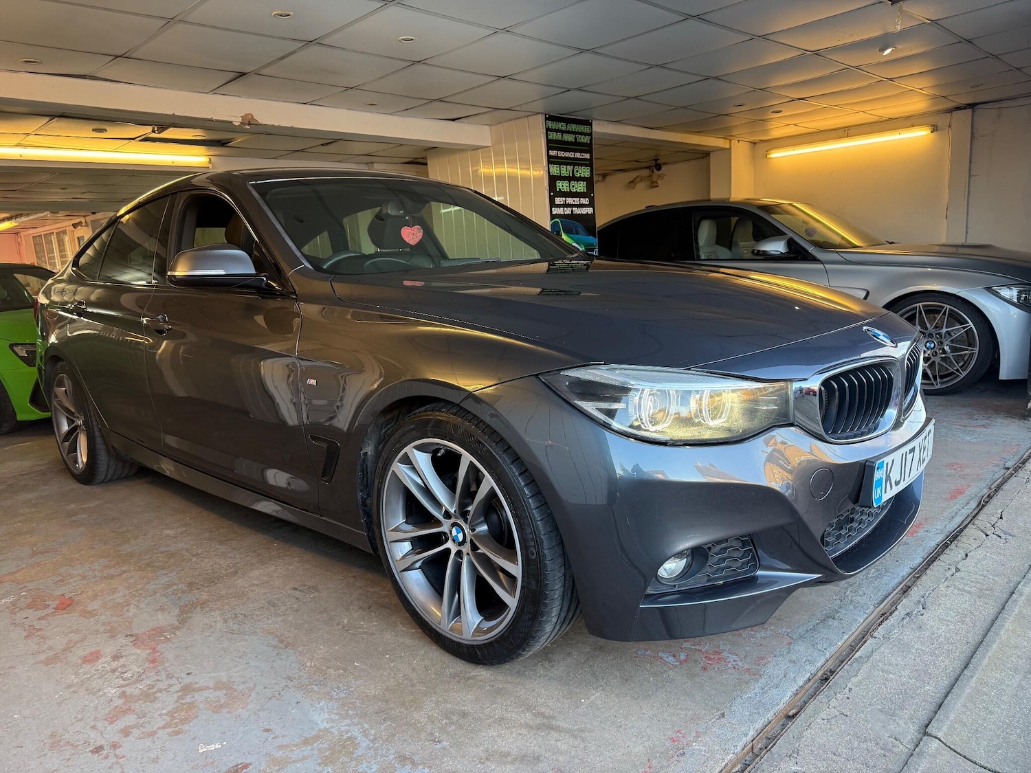 Used BMW 3 Series 2017 for sale - 77050010: Photo 3