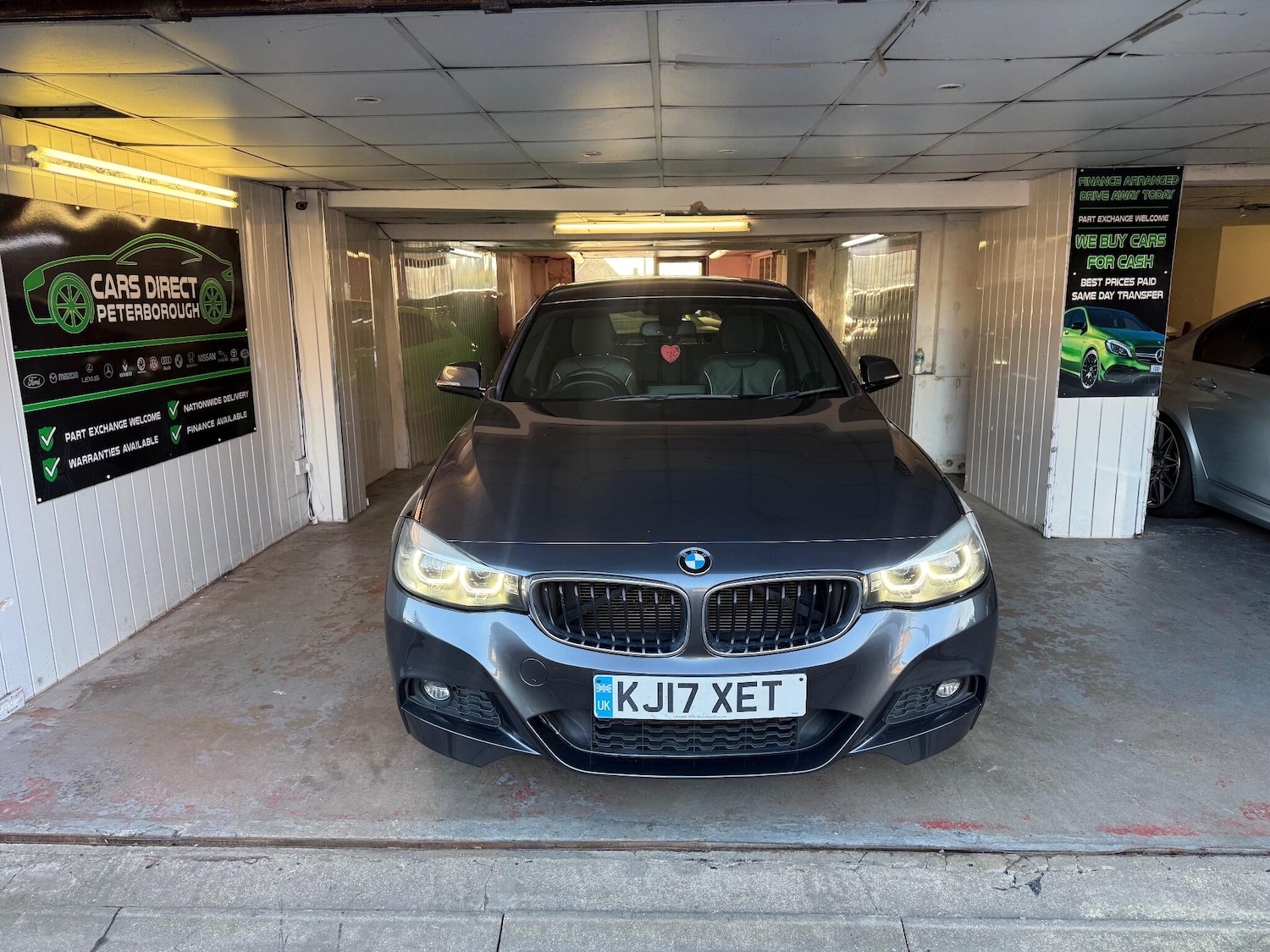 Used BMW 3 Series 2017 for sale - 77050010: Photo 5