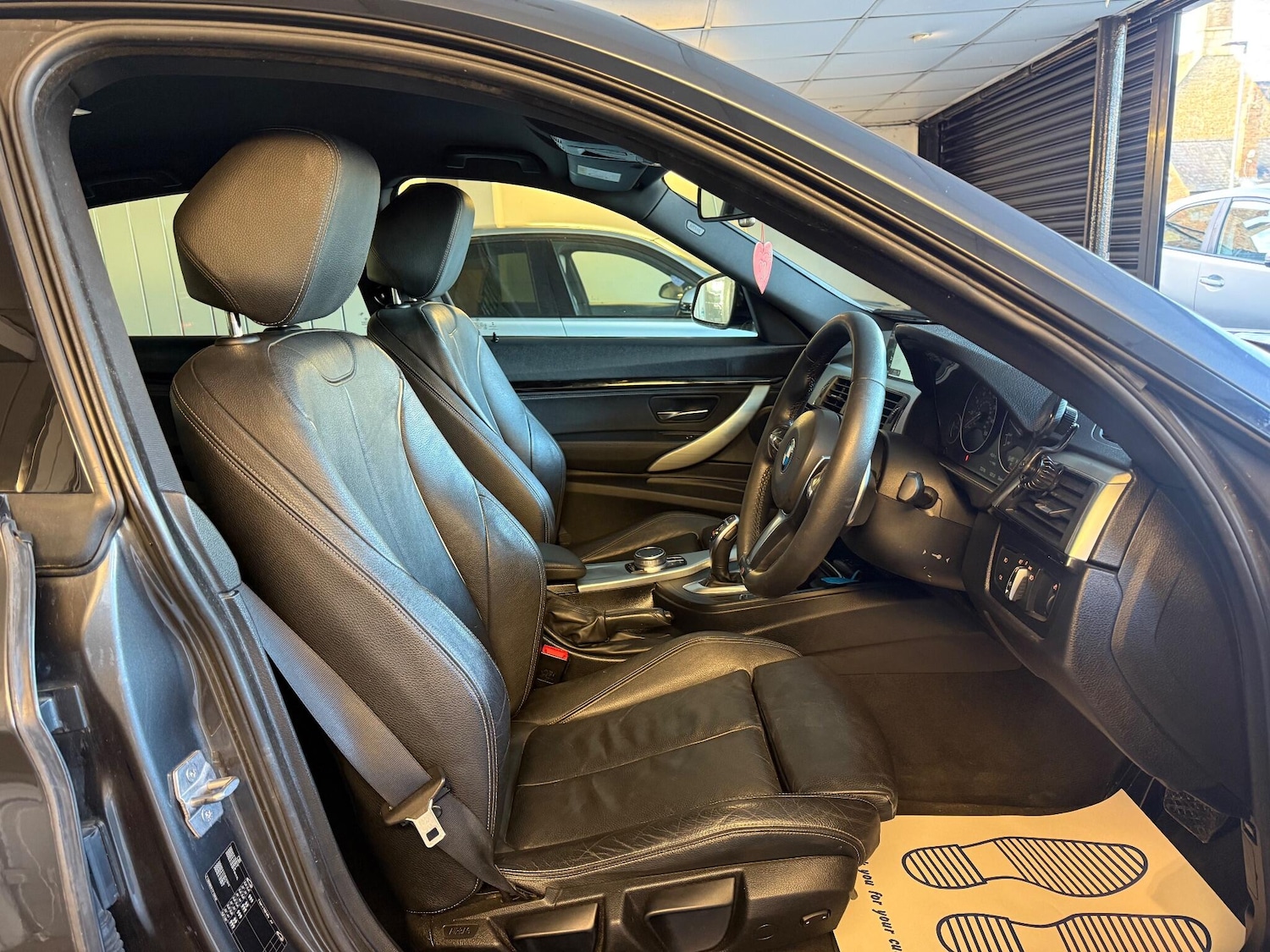 Used BMW 3 Series 2017 for sale - 77050010: Photo 9