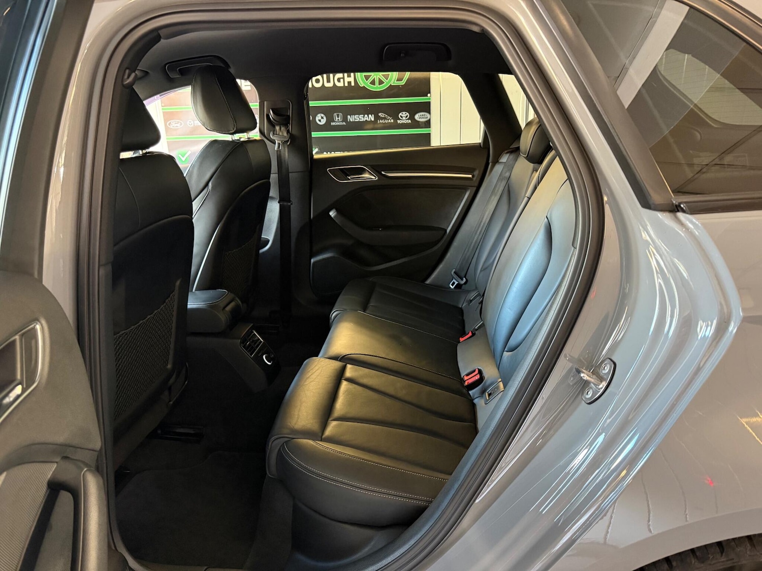 Used Audi RS3 2018 for sale - 77203267: Photo 15