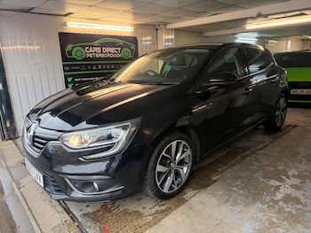 Used Renault Megane 2017 for sale - 77439751: Photo