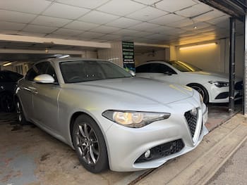 Used Alfa Romeo Giulia 2018 for sale - 79681157: Photo