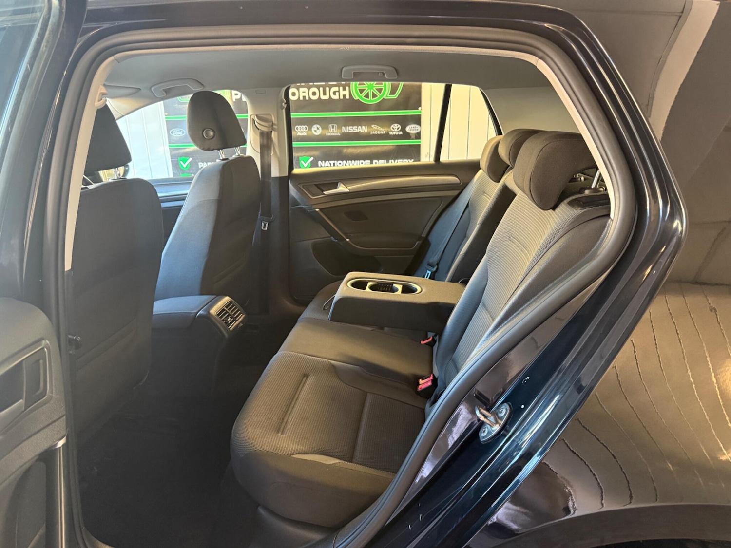 Used Volkswagen Golf 2017 for sale - 76780843: Photo 13