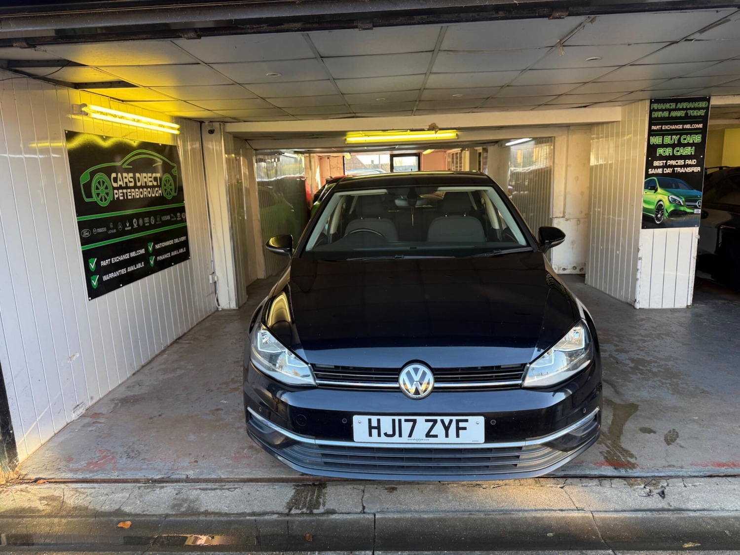 Used Volkswagen Golf 2017 for sale - 76780843: Photo 5