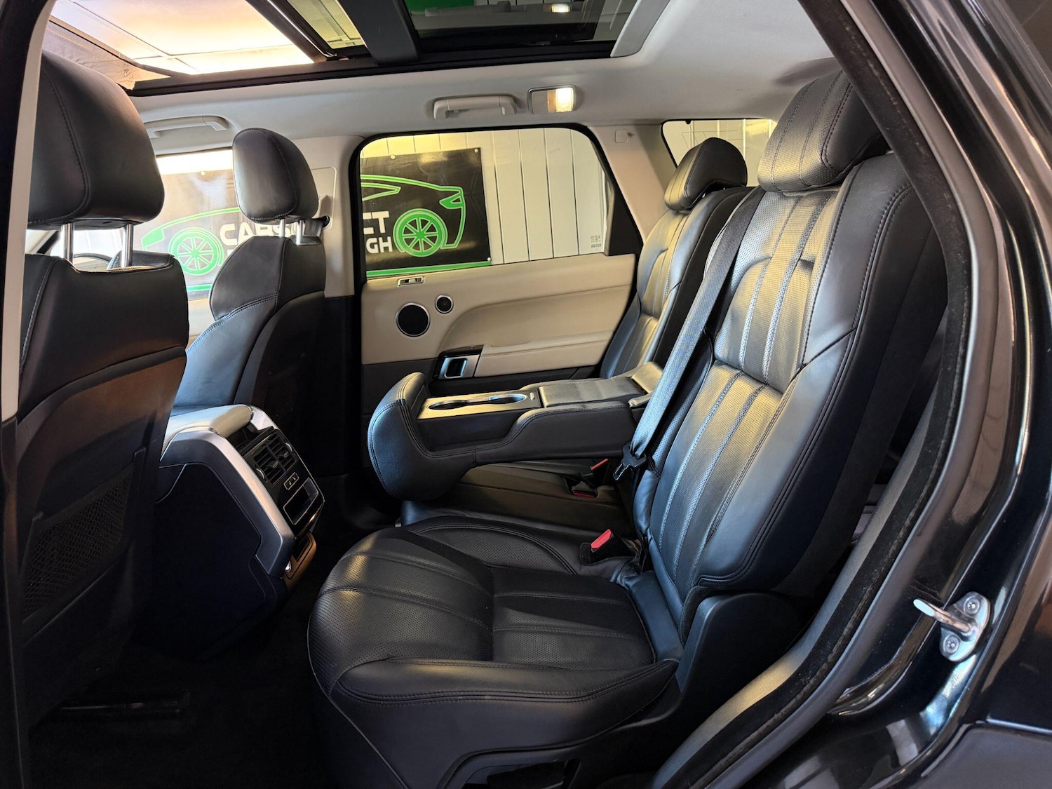 Used Land Rover Range Rover Sport 2015 for sale - 77203705: Photo 14