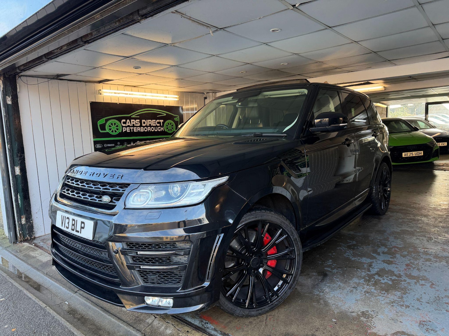 Used Land Rover Range Rover Sport 2015 for sale - 77203705: Photo 2