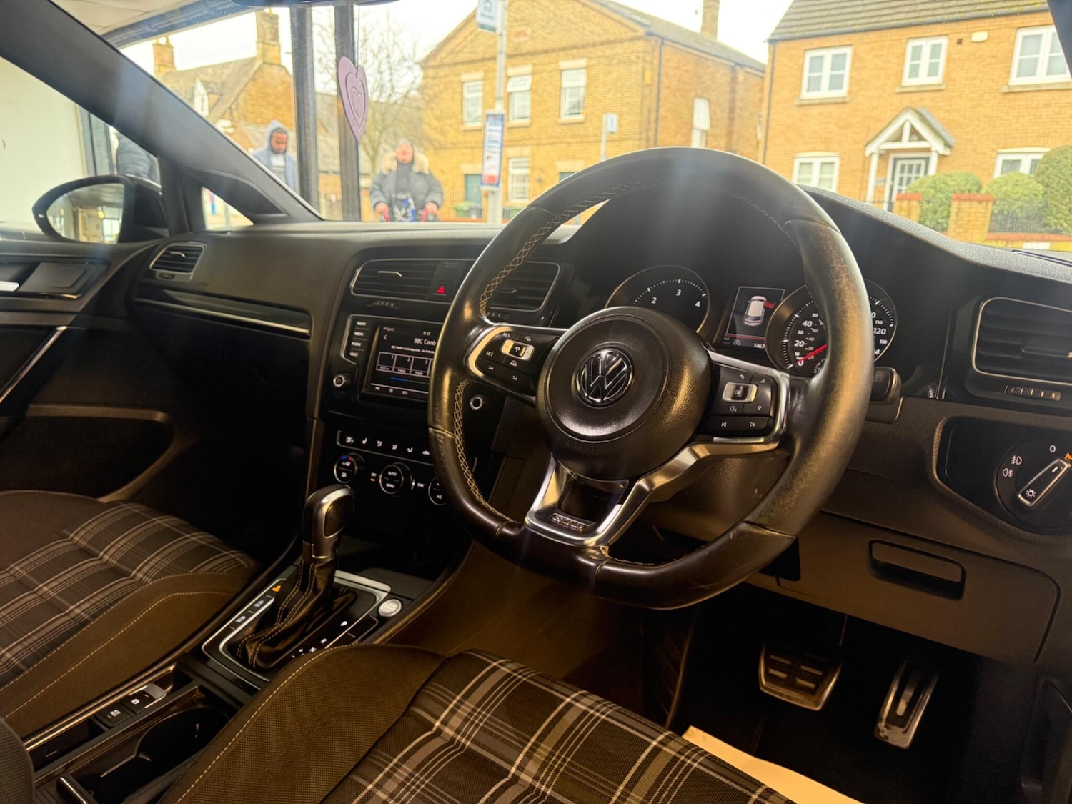 Used Volkswagen Golf 2017 for sale - 77625166: Photo 10