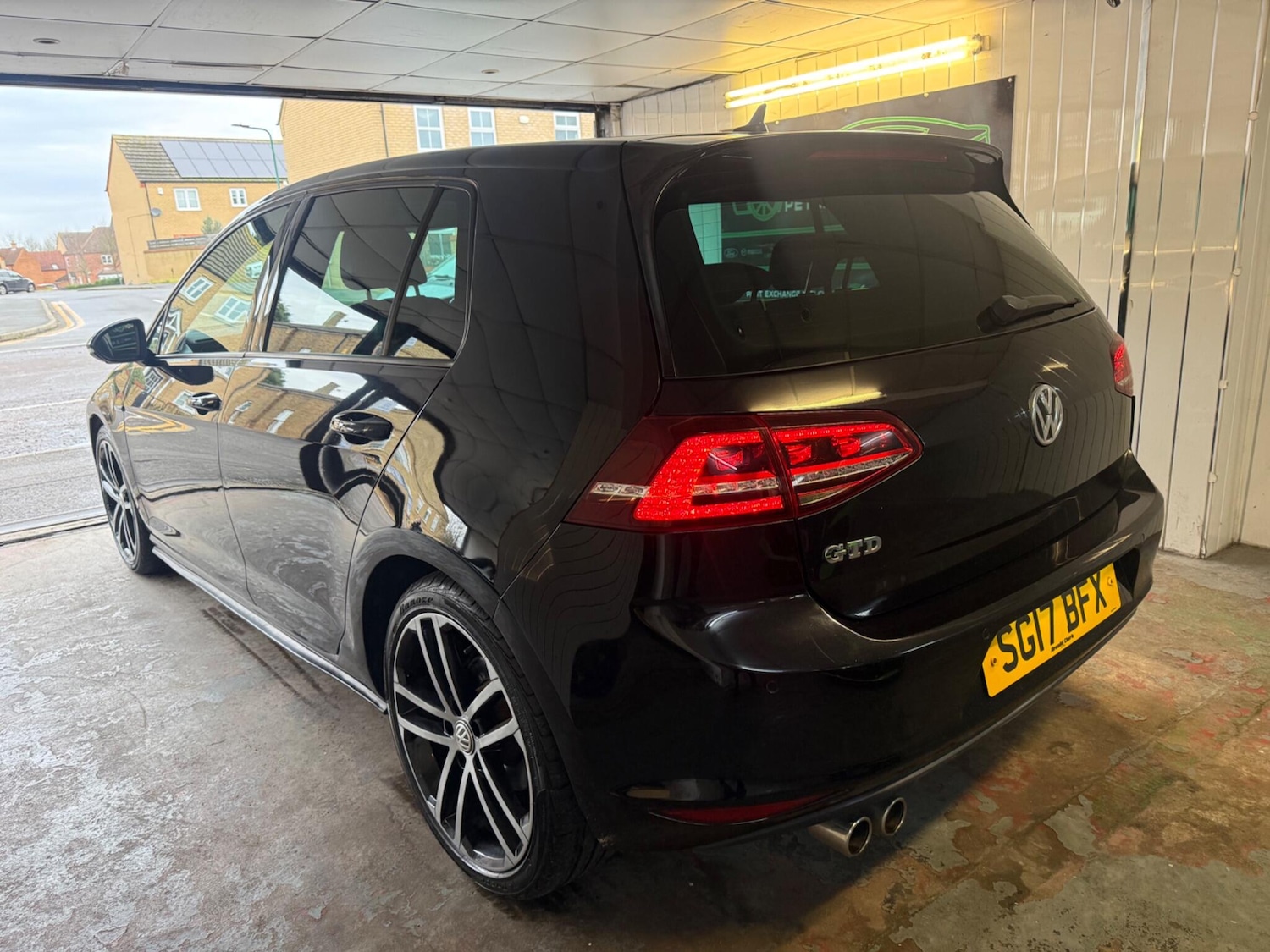 Used Volkswagen Golf 2017 for sale - 77625166: Photo 6