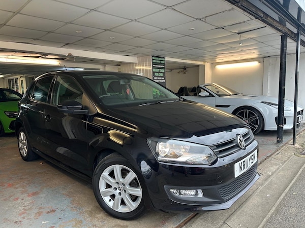 Used Volkswagen Polo 2011 for sale - 76201313: Photo 1