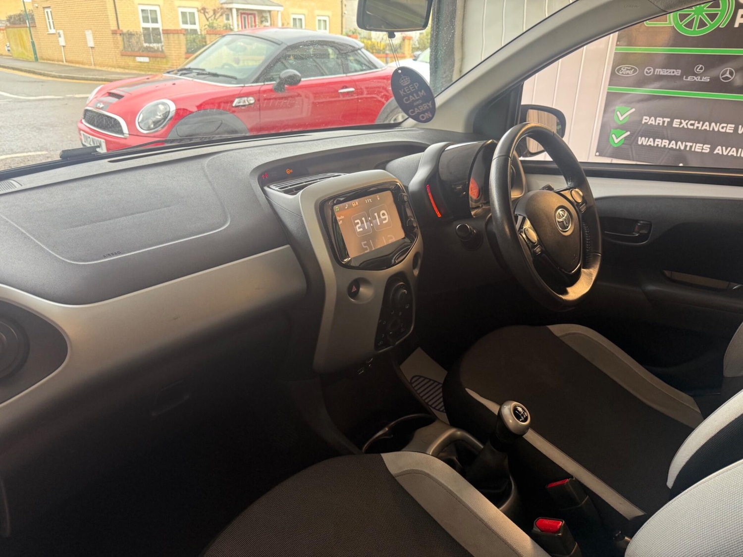 Used Toyota AYGO 2015 for sale - 76728596: Photo 13