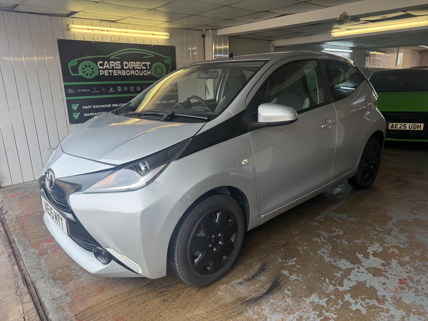 Used Toyota AYGO 2015 for sale - 76728596: Photo 4