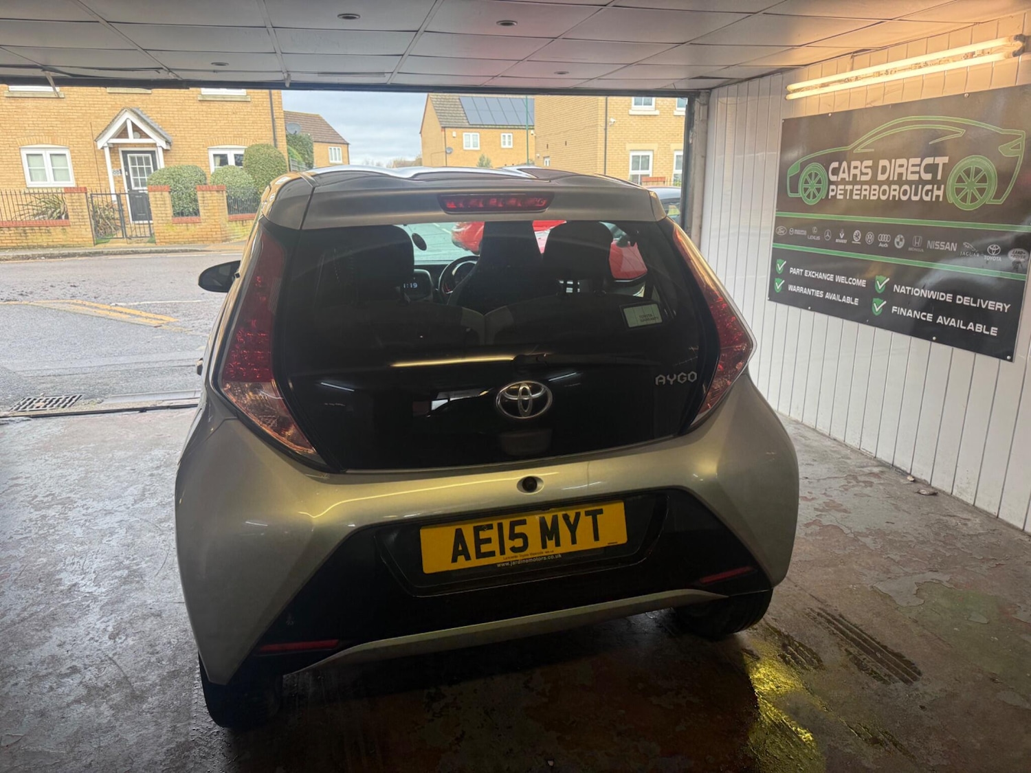 Used Toyota AYGO 2015 for sale - 76728596: Photo 8
