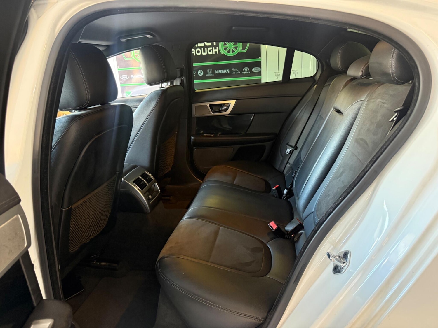 Used Jaguar XF 2013 for sale - 78141360: Photo 13