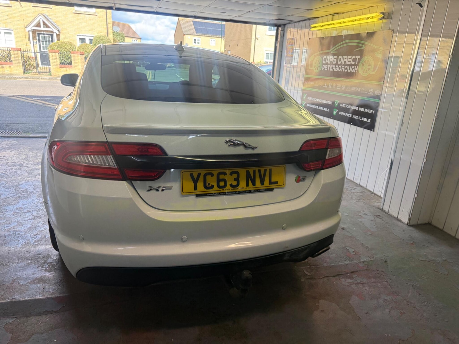 Used Jaguar XF 2013 for sale - 78141360: Photo 8