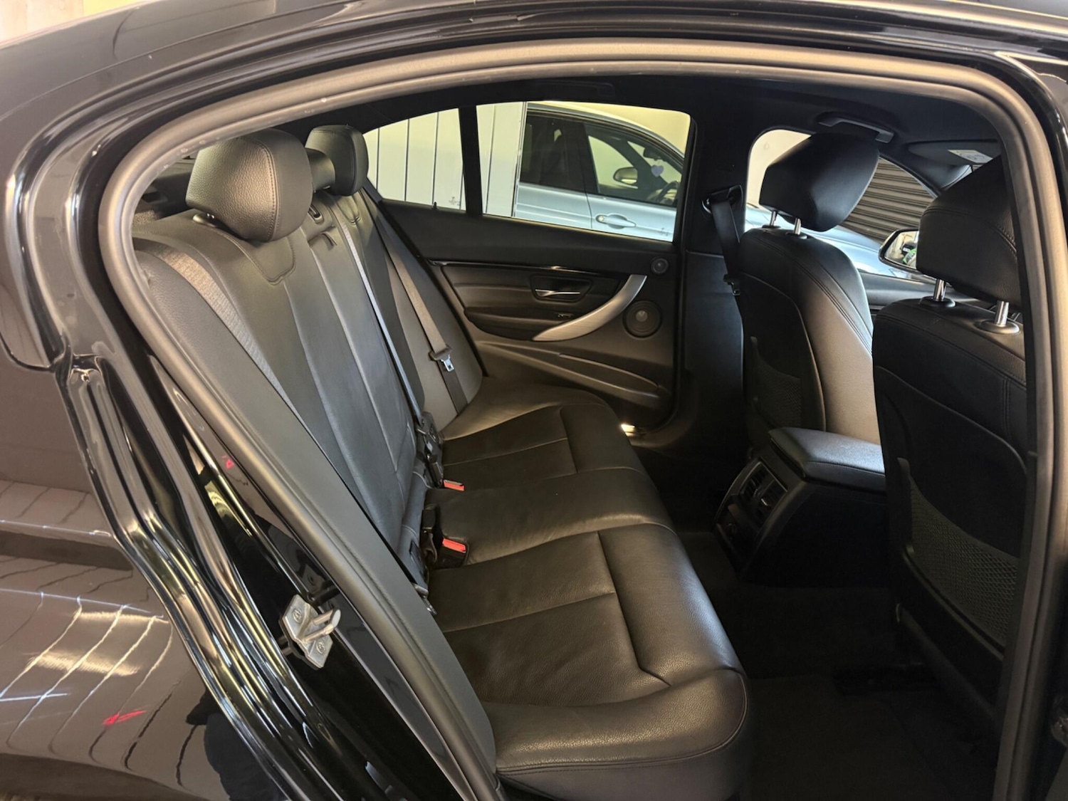 Used BMW 3 Series 2017 for sale - 77376815: Photo 10